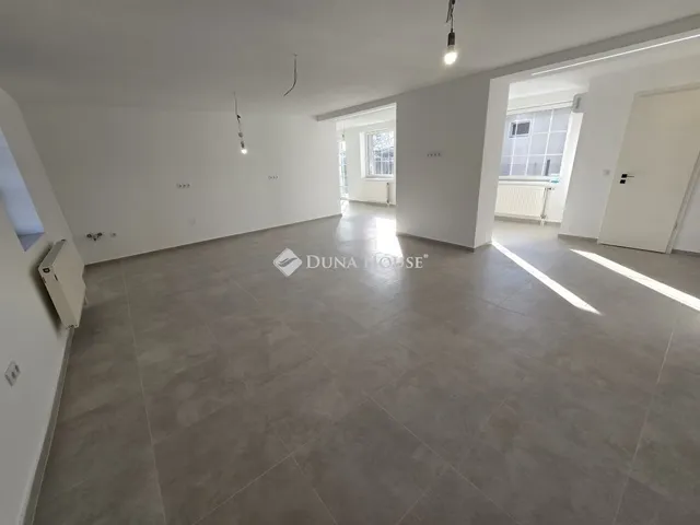 Eladó ház Szabadbattyán 101 nm