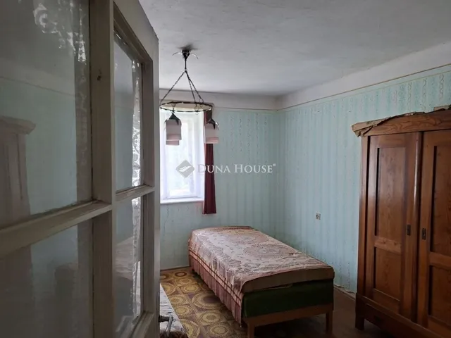 Eladó ház Pázmánd 75 nm