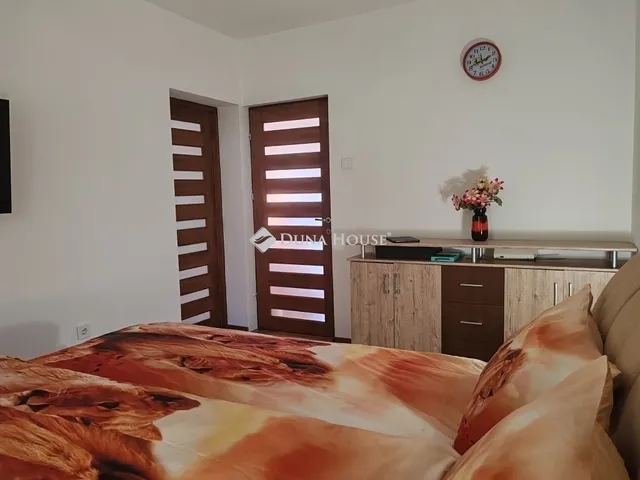 Eladó ház Kápolnásnyék 210 nm