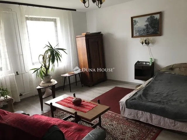 Eladó ház Iszkaszentgyörgy 120 nm