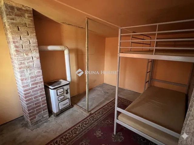 Eladó telek Csákberény 1154 nm