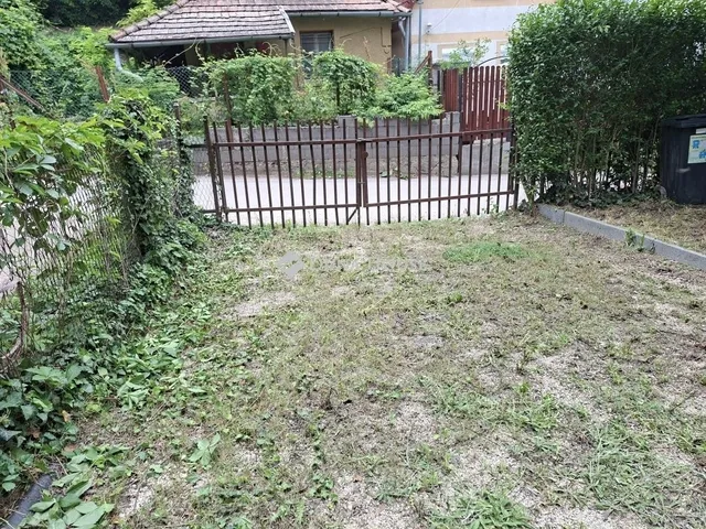 Eladó ház Kulcs 35 nm