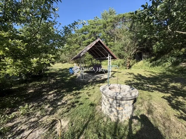 Eladó ház Sárkeresztes 239 nm