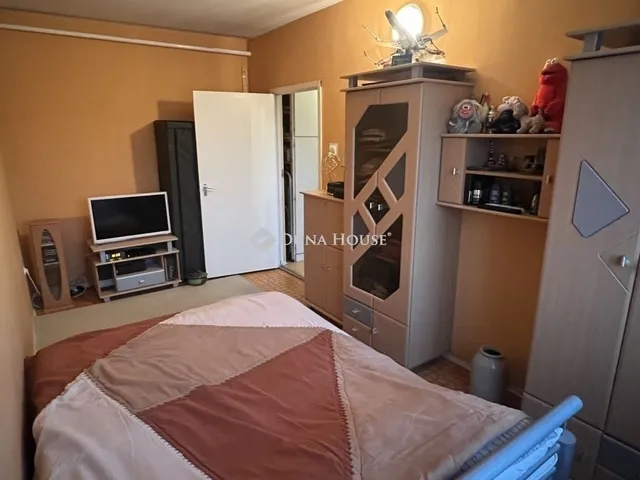 Eladó lakás Mór 50 nm