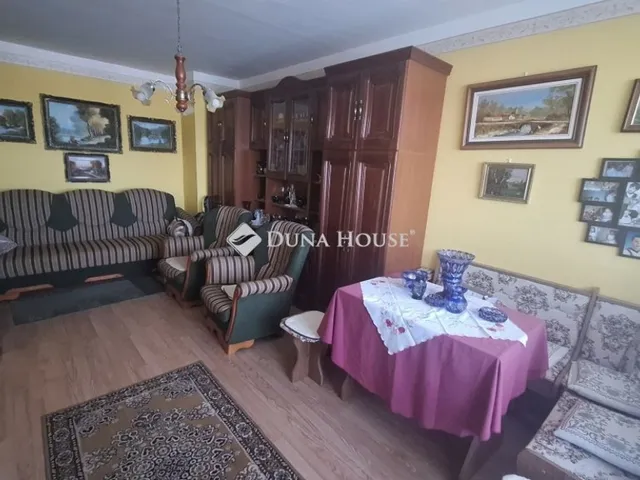Eladó lakás Székesfehérvár 48 nm