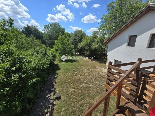 Eladó lakás Lovasberény 320 nm