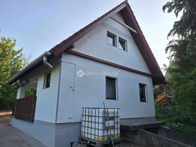 Eladó ház Kincsesbánya 44 nm