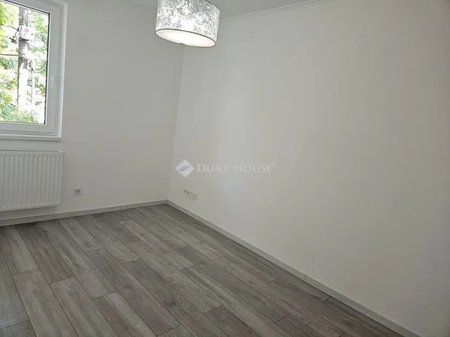 Eladó lakás Székesfehérvár 98 nm