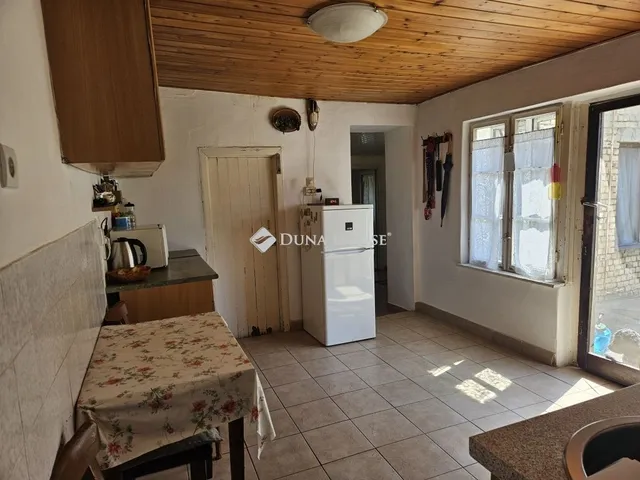 Eladó ház Simontornya 68 nm
