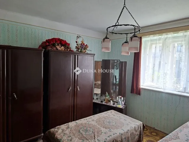 Eladó ház Pázmánd 75 nm