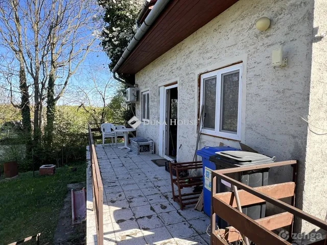 Eladó ház Kulcs 39 nm