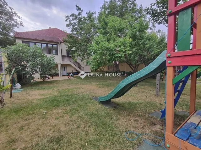 Eladó ház Székesfehérvár 235 nm