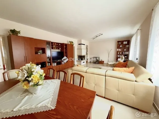 Eladó ház Székesfehérvár 178 nm