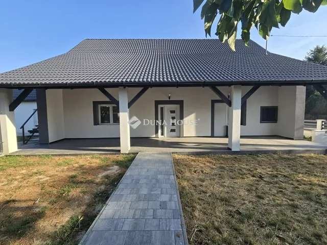 Eladó ház Ságvár 99 nm