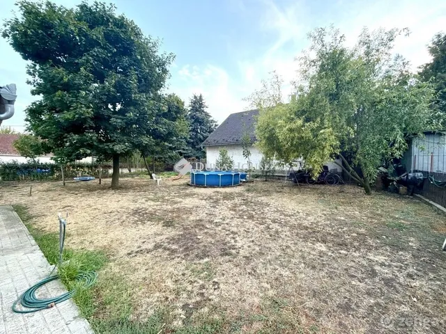 Eladó ház Nagyvenyim 80 nm