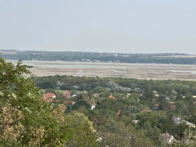 Eladó telek Pákozd 845 nm