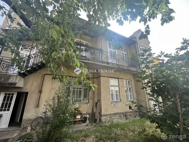 Eladó lakás Pécs 77 nm