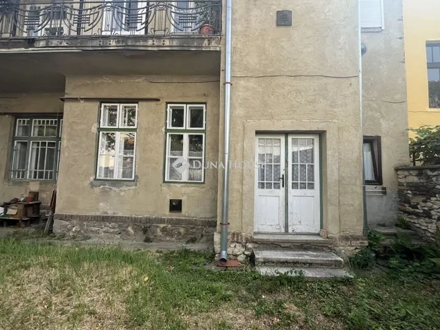 Eladó lakás Pécs, Belváros 77 nm