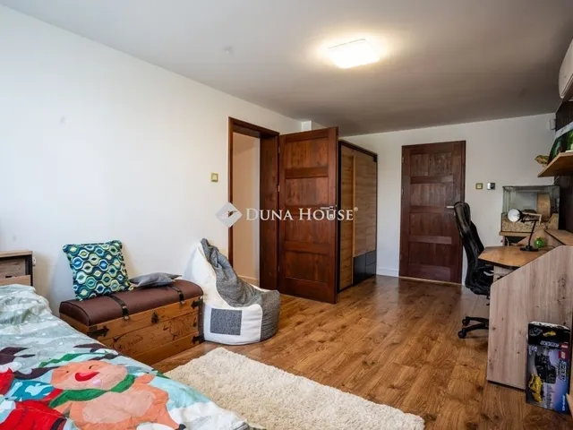 Eladó ház Rácalmás 298 nm