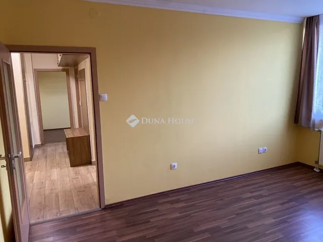 Eladó lakás Mór 49 nm