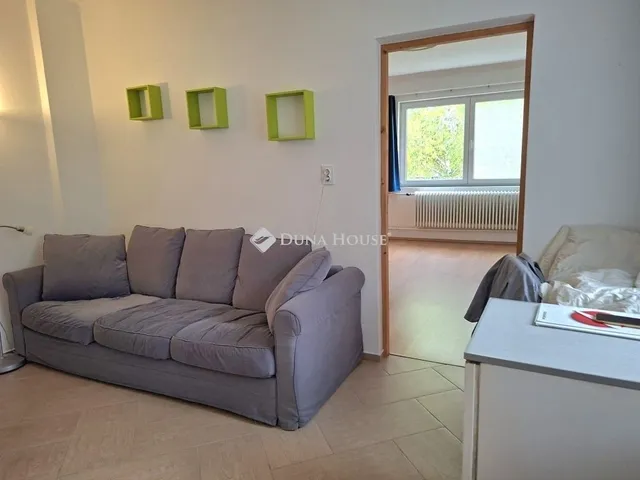 Eladó ház Füle 106 nm