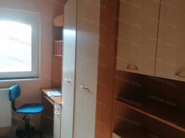 Eladó ház Balatonszemes 440 nm