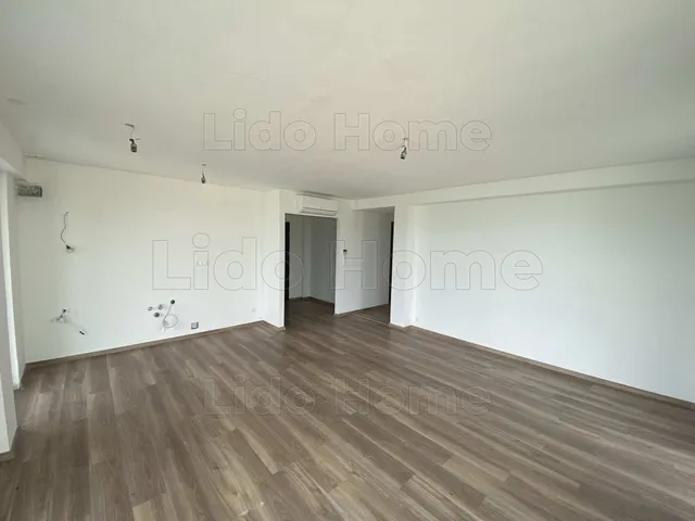 Eladó lakás Siófok, Ezüstpart 86 nm