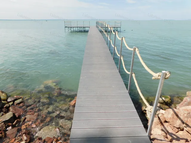 Eladó lakás Balatonakarattya 109 nm