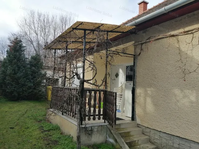 Eladó ház Kőröshegy 90 nm