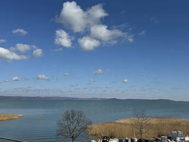 Eladó lakás Balatonszemes 44 nm
