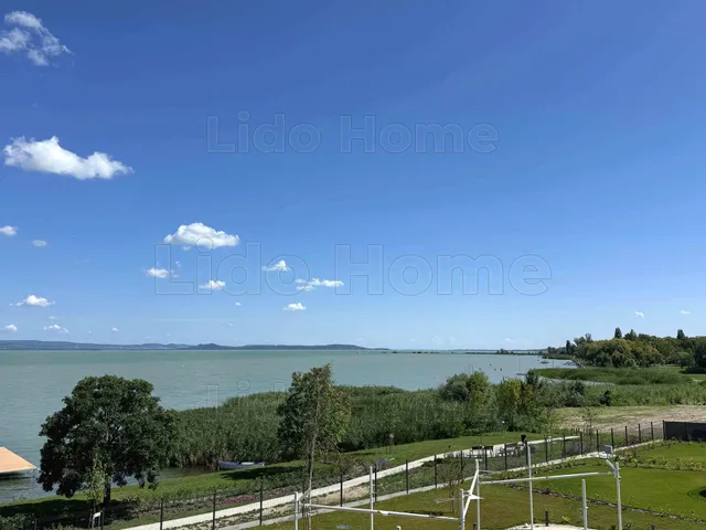 Eladó lakás Balatonszemes 35 nm