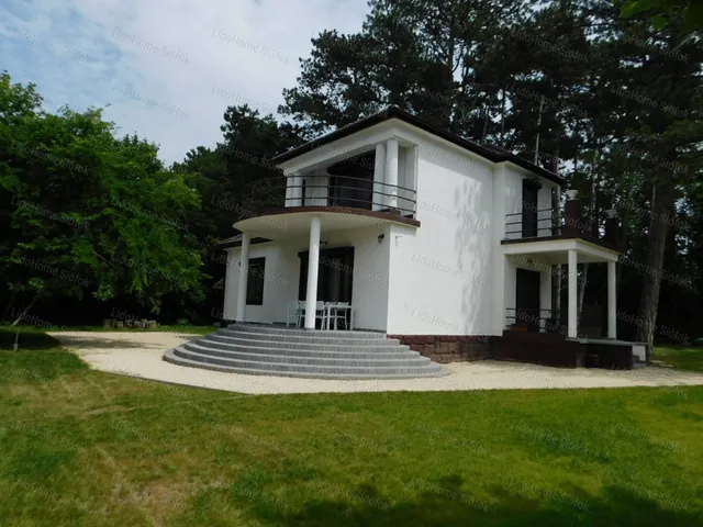 Kiadó ház Siófok, Szabadifürdő 150 nm