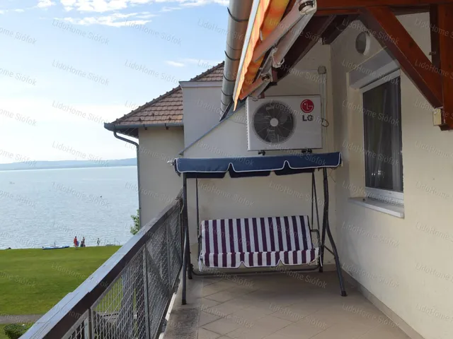 Eladó üdülő és hétvégi ház Balatonőszöd 95 nm