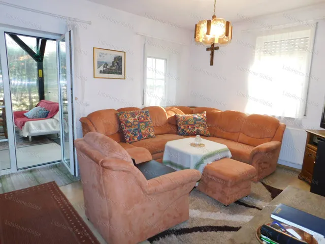 Eladó üdülő és hétvégi ház Mátyásdomb 110 nm