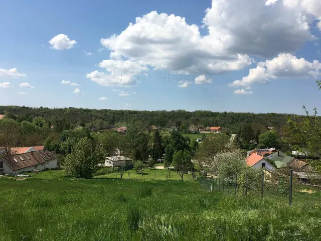 Eladó telek Bálványos 2380 nm