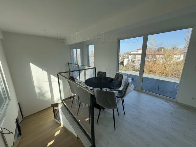 Eladó lakás Zamárdi, Fürdőtelep 88 nm