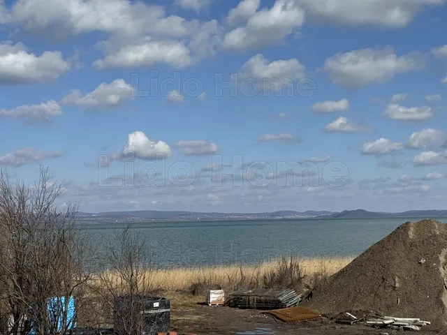 Eladó lakás Balatonszemes 41 nm