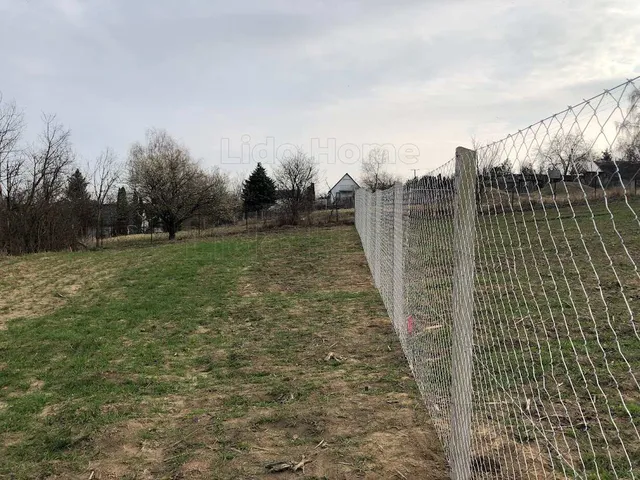 Eladó mezőgazdasági ingatlan Siófok 2171 nm