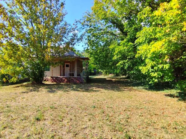 Eladó telek Zamárdi 1120 nm