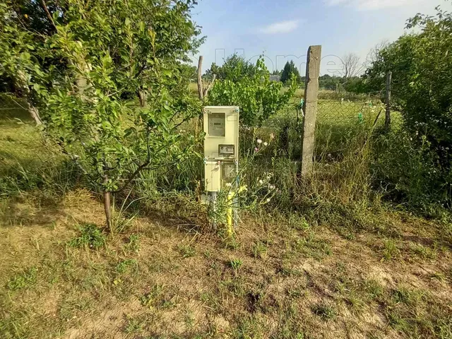 Eladó mezőgazdasági ingatlan Siófok, Töreki 1500 nm