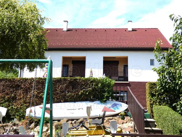 Eladó ház Balatonvilágos 235 nm