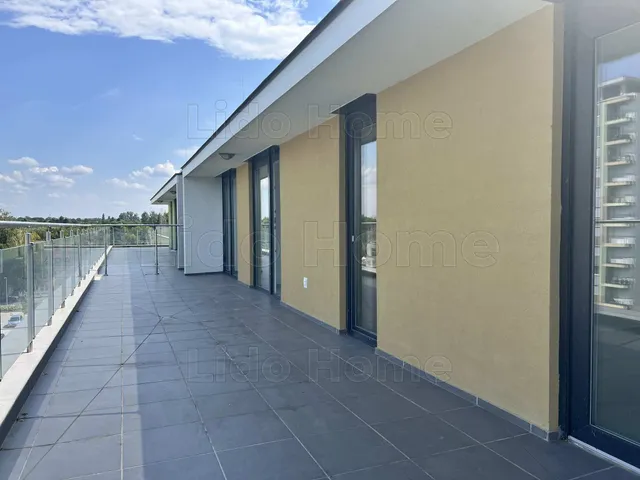 Eladó lakás Siófok, Ezüstpart 81 nm