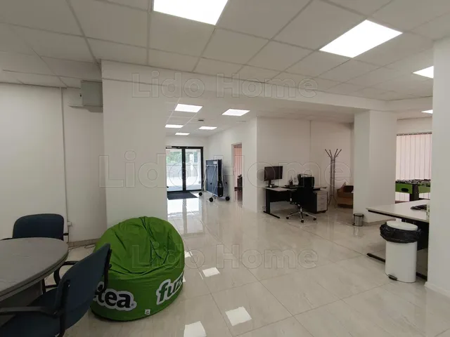 Kiadó kereskedelmi és ipari ingatlan Siófok 320 nm