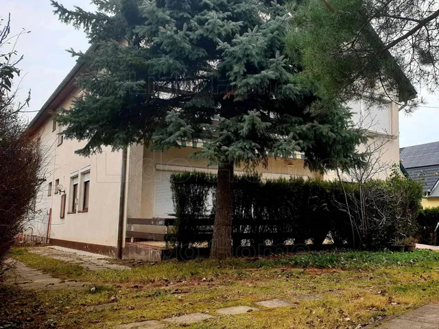 Eladó ház Siófok 140 nm