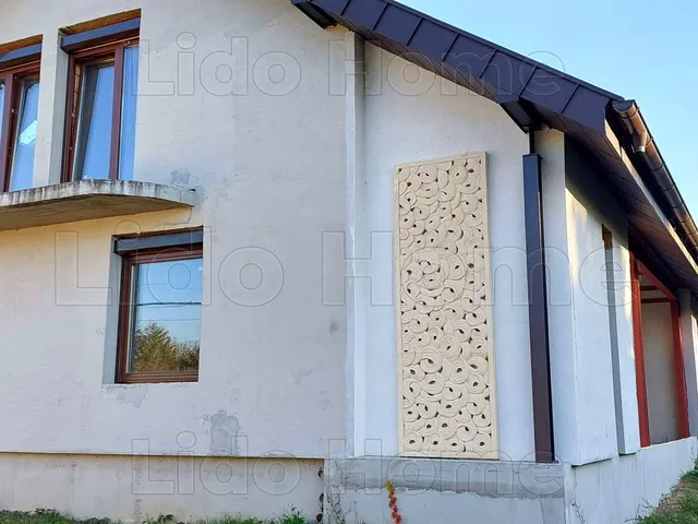 Eladó ház Balatonszárszó 168 nm
