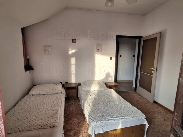 Eladó kereskedelmi és ipari ingatlan Siófok, Belváros 316 nm