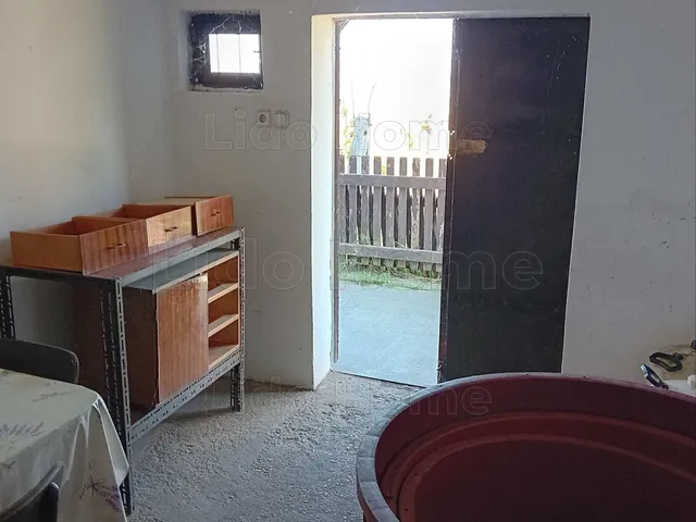 Eladó mezőgazdasági ingatlan Siófok, Balatonkiliti 27 nm
