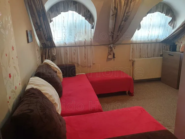 Eladó ház Siófok 300 nm