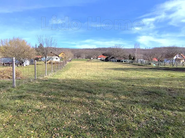 Eladó telek Kereki 1724 nm