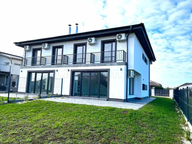 Eladó ház Siófok, Fokihegy 150 nm